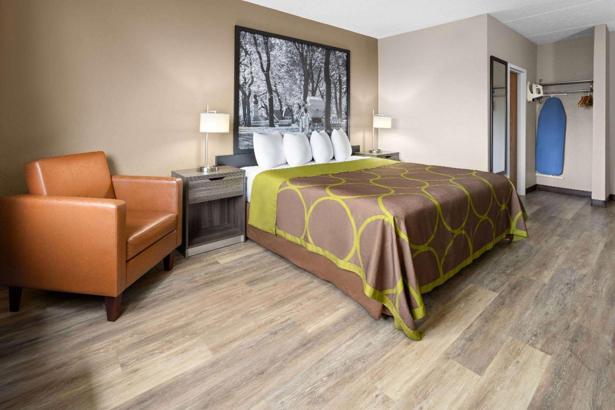 Super 8 By Wyndham Henrietta/Rochester Area Exterior photo